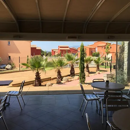 T3, 48m2, Climatise, Piscines, Resto, 5mn Plages *