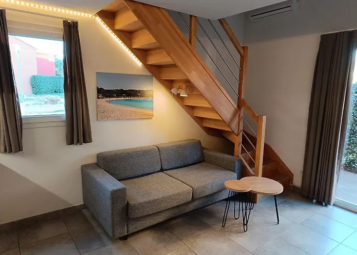 T3 Picchiarini, Clim, Piscines, Resto, 5' Plages Apartment *
